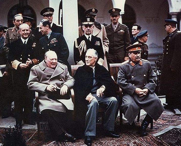 روزفلت آثر التحالف مع خصمه ستالين للقضاء على النازية