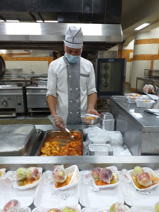 نقل 596 شخص عائدين من الخارج إلى المدن الجامعية بكفر الشيخ  (4)