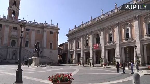 حركة خفيفة مع اعادة فتح المتحف