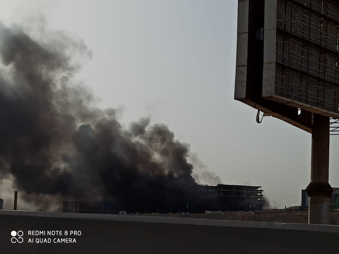 حريق هائل في مبنى على الطريق دائري المعادي (3)