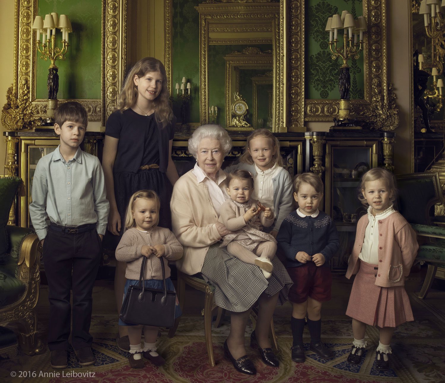 العائلة الملكية البريطانية تهنئ الأميرة شارلوت بعيد ميلادها الـ 5  (2)