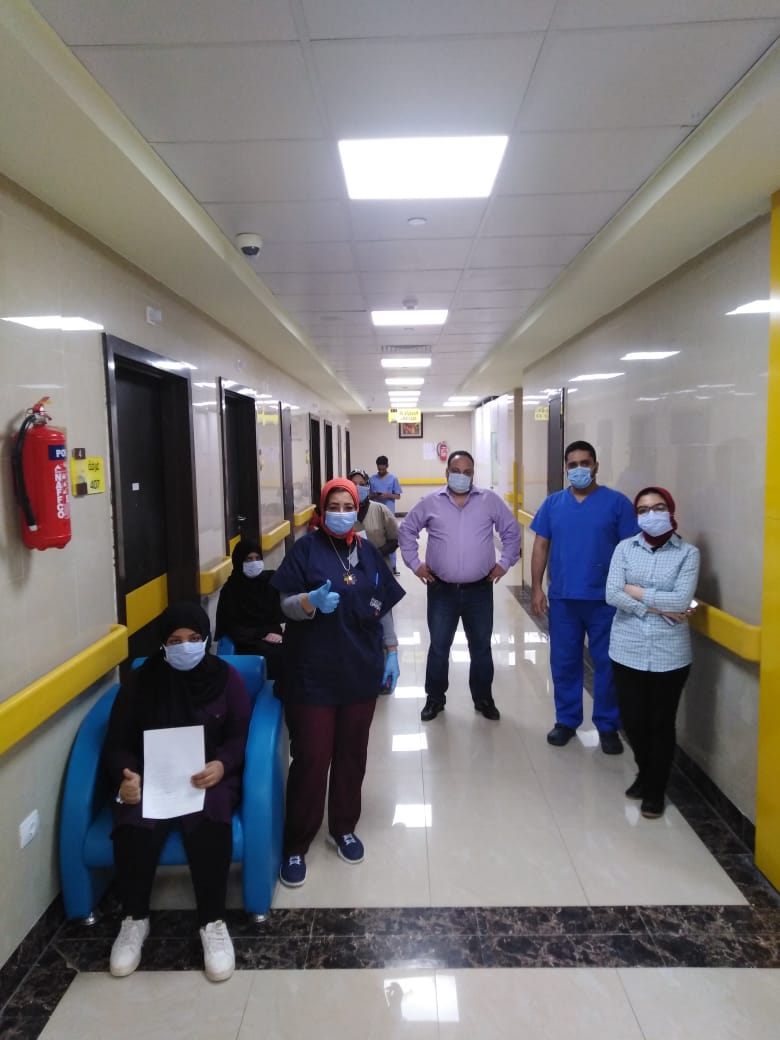 المتعافين من فيروس كورونا بمستشفى إسنا التخصصى (1)