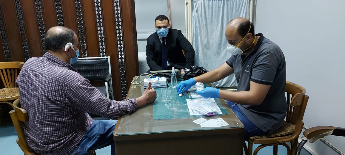 عينات كورونا وتحليلها من العاملين بالديوان العام (1)