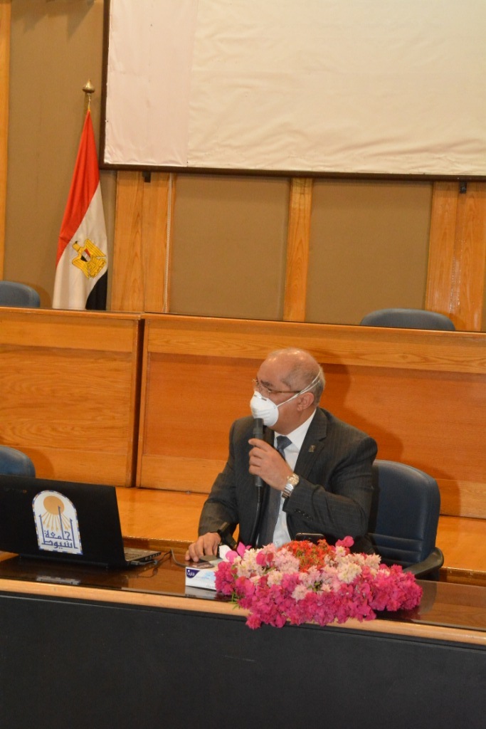 اجتماع مجلس كلية الطب  (9)