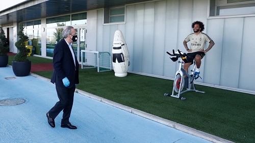 بيريز يزور تدريبات ريال مدريد