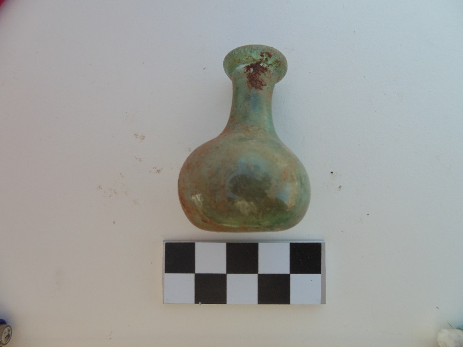 الكشف عن مقبرة فريدة ترجع للعصر الصاوي  (3)