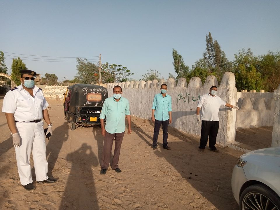 أبناء قرى الأقصر ينجحون فى منع زيارات المقابر بأول ساعات عيد الفطر المبارك