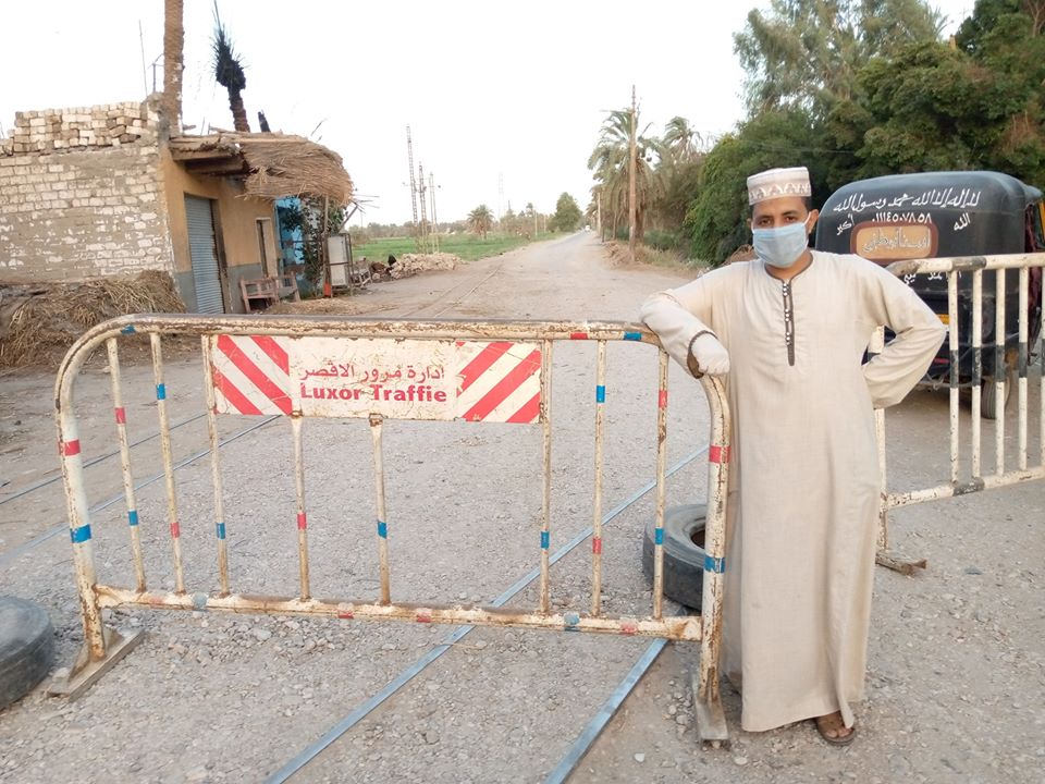 غلق الطرق المؤدية للمقابر بالأقصر