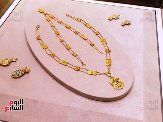 مقتنيات متحف المجوهرات الملكية  (2)