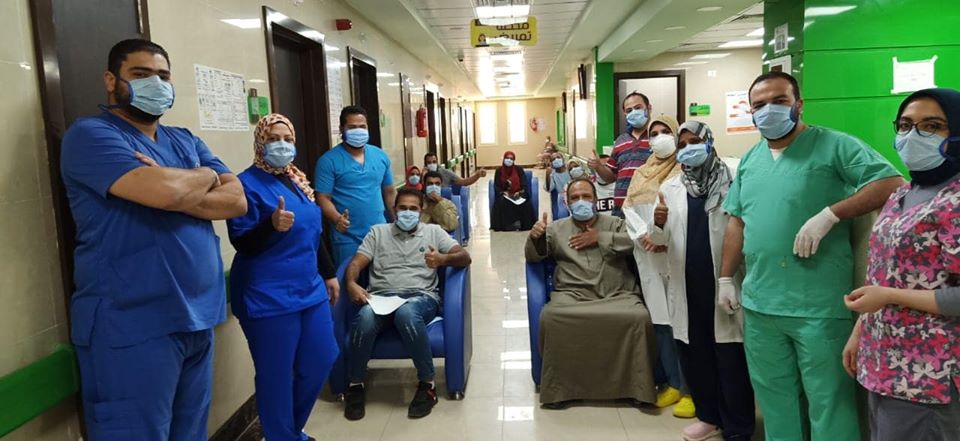 1 فرحة ثانى أيام العيد مستشفى إسنا للحجر الصحى تعلن خروج 20 مواطن