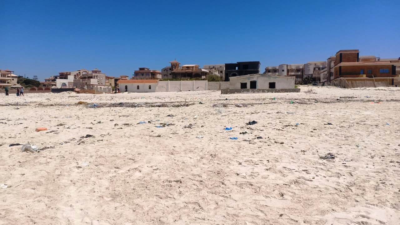 الحياة فى زمن كورونا..شواطىء الساحل الشمالى خالية من المواطنين (16)