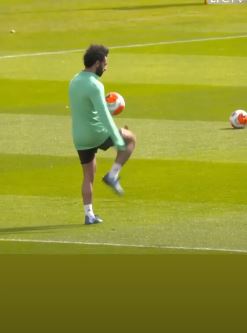 صلاح فى التدريبات