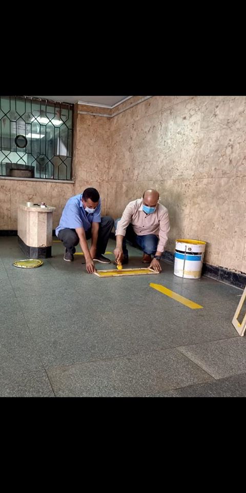 تركيب علامات المسافة بمحطة قطار بنها 2 تركيب علامات المسافة بمحطة قطار بنها 2