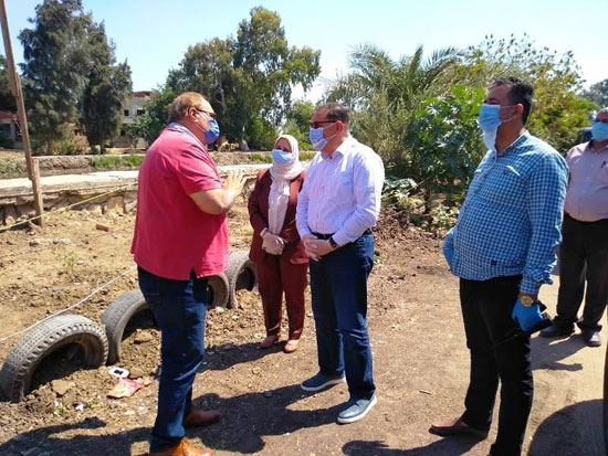 جولة محافظ الشرقية بمركز فاقوس (3)