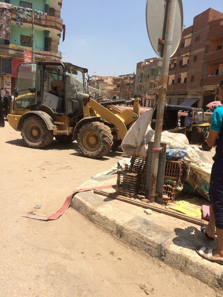 حملة لرفع الاشغالات وفض الاسواق (2)