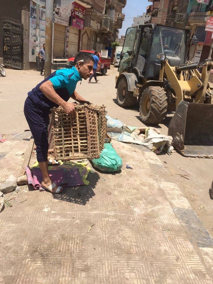 حملة لرفع الاشغالات وفض الاسواق (1)