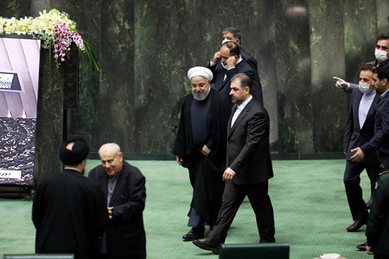 وصول حسن روحانى لمقر البرلمان الإيرانى