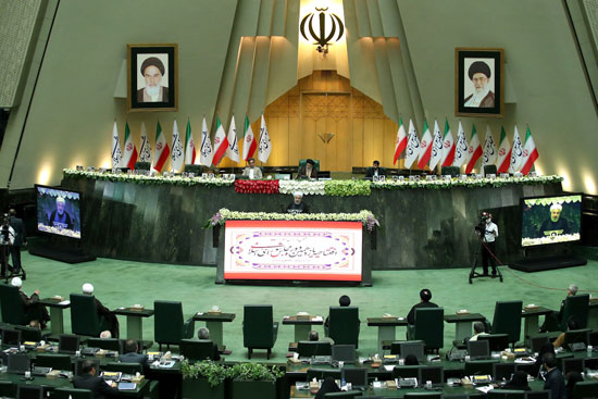 البرلمان الإيرانى ينعقد وسط اجراءات مواجهة كورونا