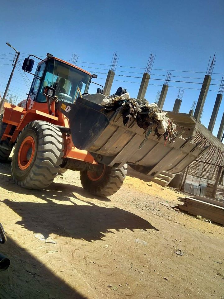 مدينة البياضية تعلن رفع 27 طن مخلفات صلبة بالقرى