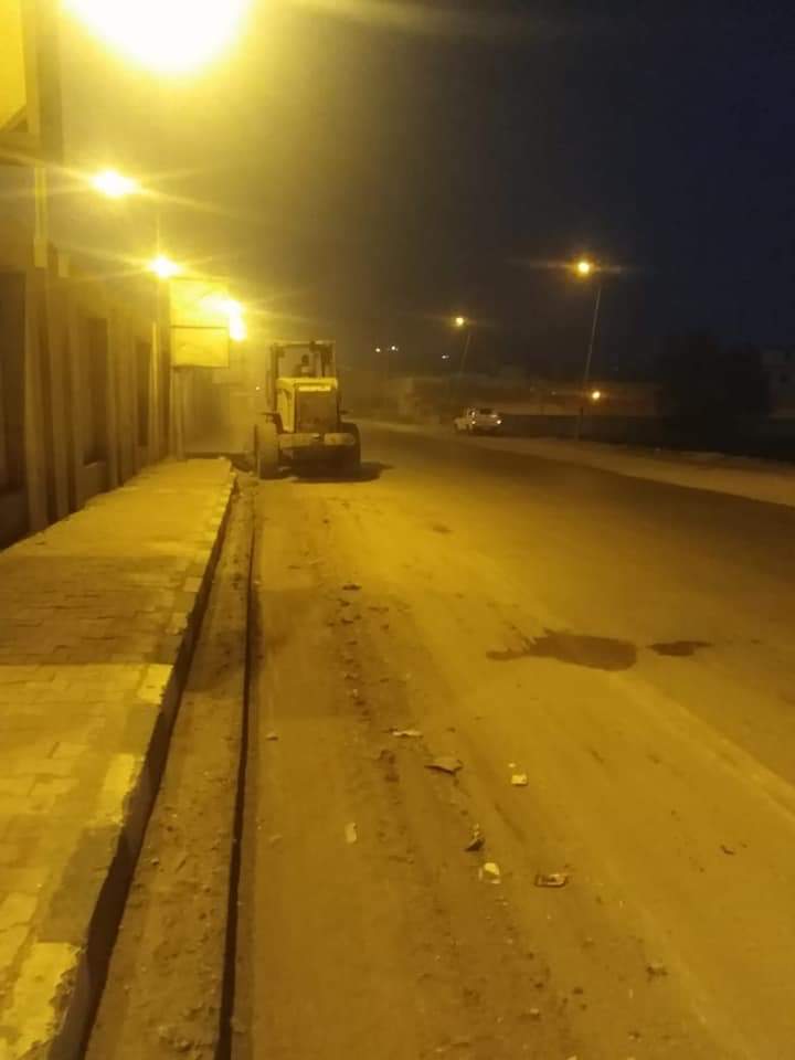 حى ثان المحلة الكبرى يشن حملات نظافة ليلية (1)