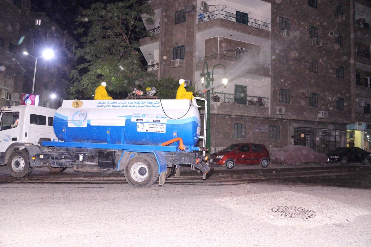 حملات تطهير وتعقيم الشوارع والميادين (4)