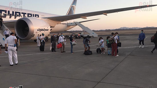 رحلات العالقين فى مطار مرسى علم (11)