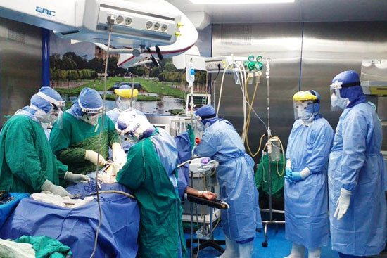 أحمد ومحمد.. أول مولودين لسيدتين مصابتين بكورونا بمستشفى جامعة الزقازيق (4)