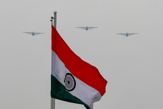 علم الهند و طائرات القوات الجوية