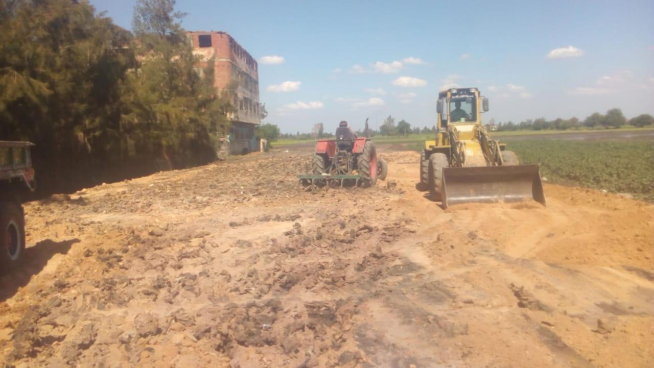 حملات لإزالة التعديات ومخالفات البناء بمراكز ومدن كفر الشيخ (3)