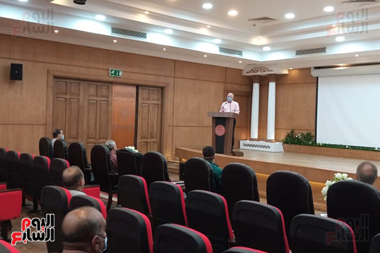 محافظ بورسعيد (2)