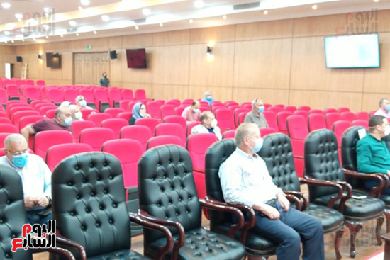 محافظ بورسعيد (3)