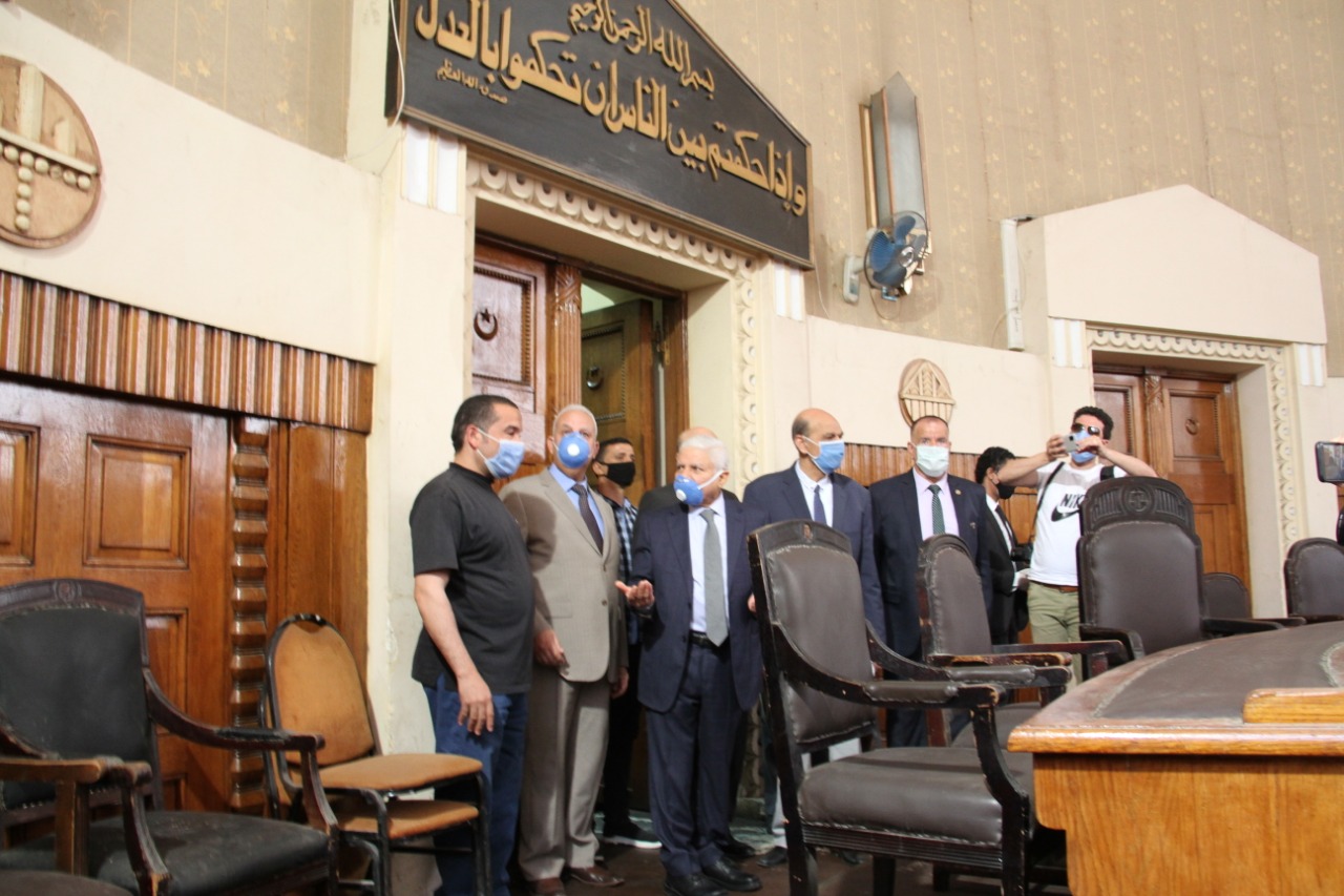 رئيس محكمة النقض يتفقد سير العمل بالمحكمة (5)