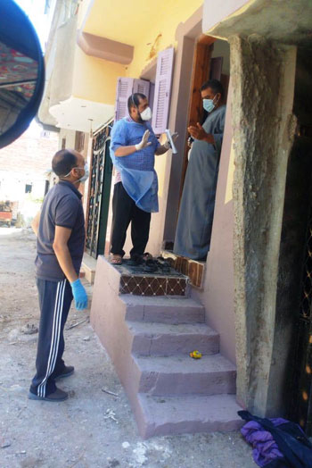 عزل الحالات المخالطة لمدير عزل أبو قير السابق بكفر الشيخ (9)