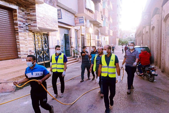 مبادرة بعزبة البرنس فى بنها لتطهير الشوارع  (2)