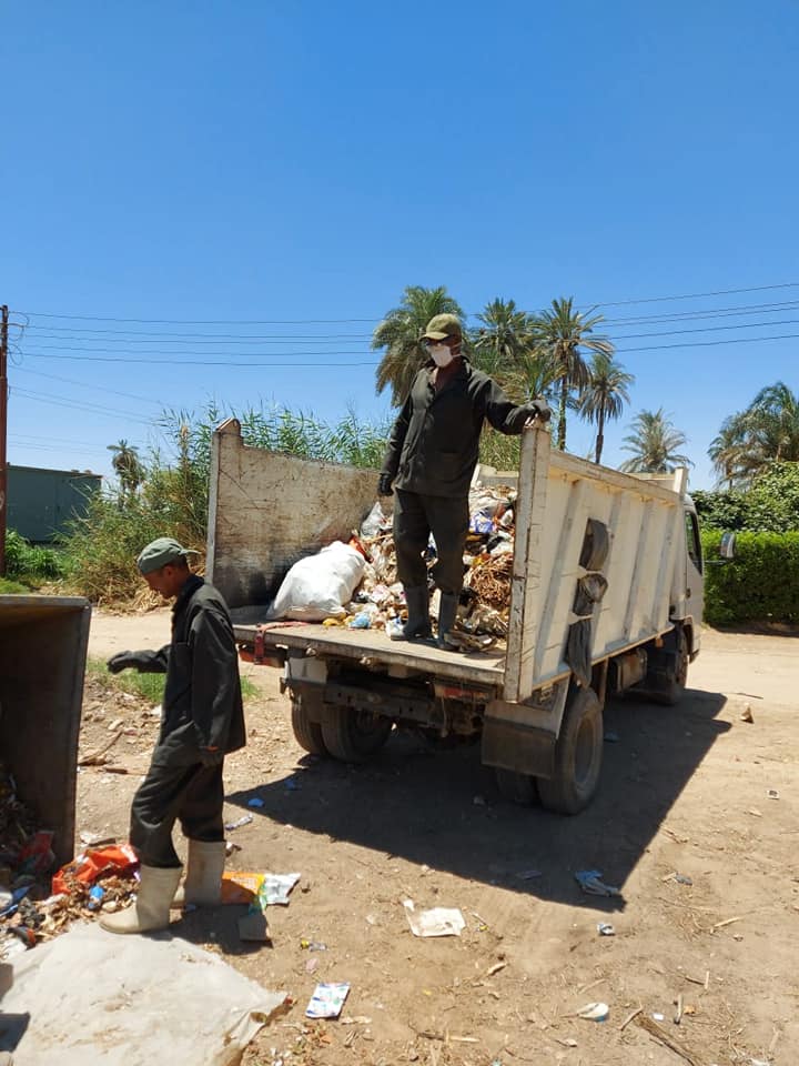 حملات النظافة اليومية بمدينة الطود