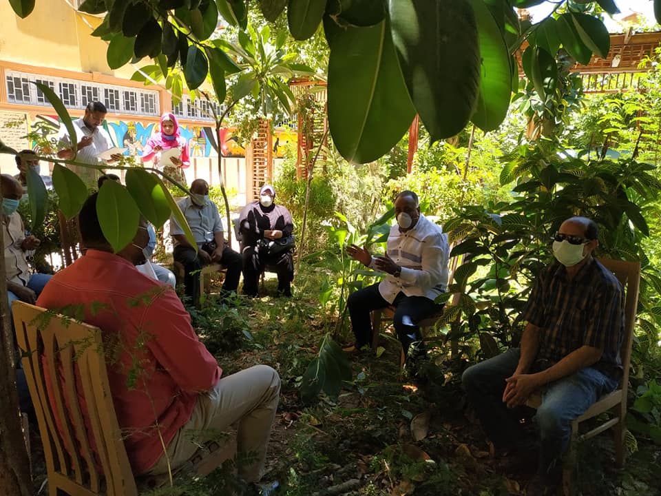 قيادات شباب ورياضة الأقصر فى إجتماع بحديقة المديرية قيادات شباب ورياضة الأقصر فى إجتماع بحديقة المديرية