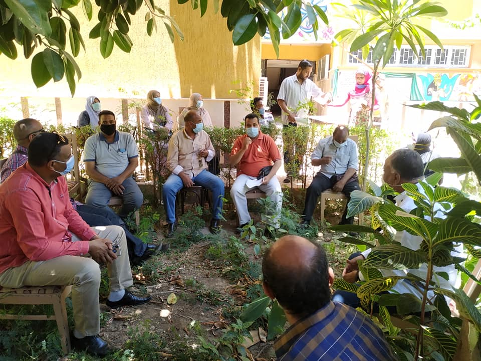 لقاء لبحث ووضع الآليات لفتح مراكز الشباب والأندية الرياضية لقاء لبحث ووضع الآليات لفتح مراكز الشباب والأندية الرياضية