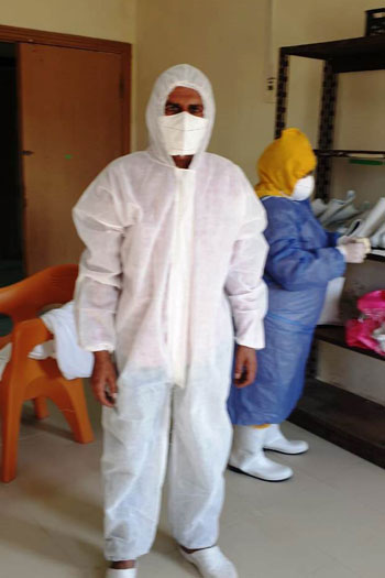 إجراء عمليتين قيصريتين لسيدتين مصابتين بكورونا (9)