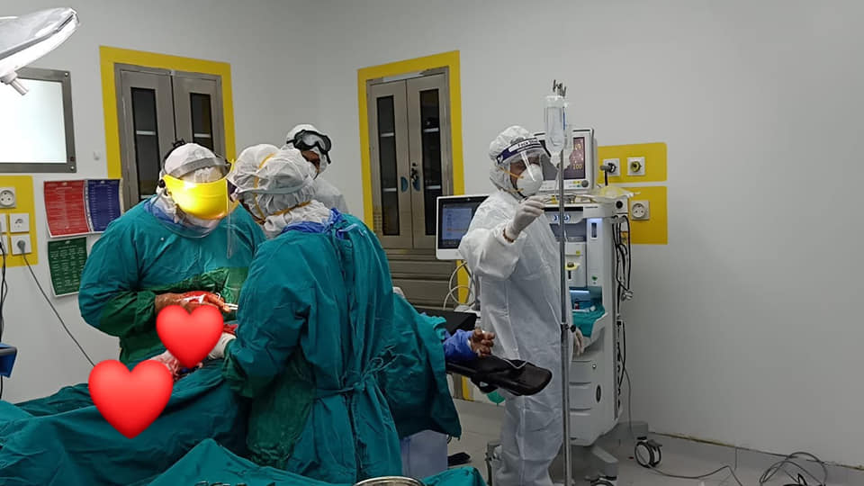 العملية الجراحية السابعة داخل مستشفى اسنا للحجر