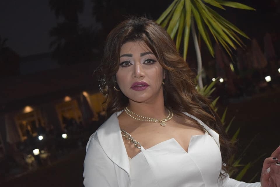 الممثلة ماي نور