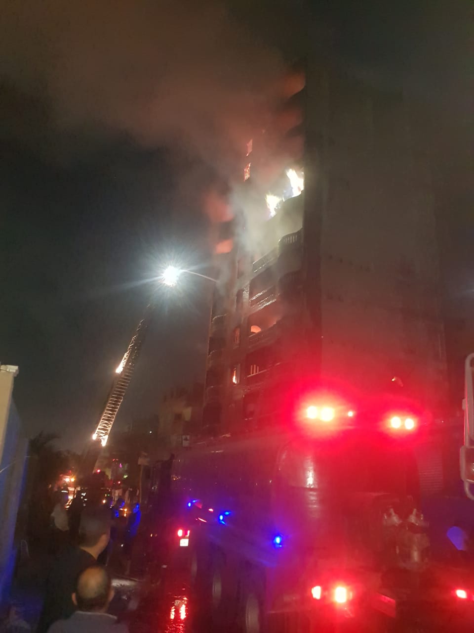 أعمال السيطرة على الحريق