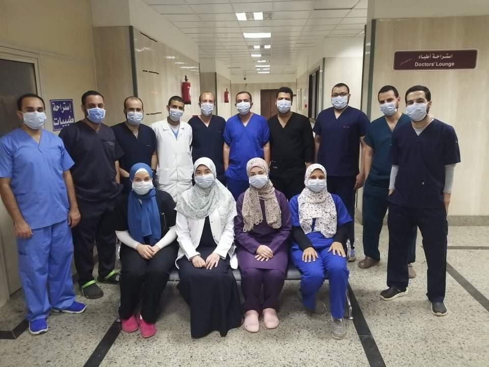 أطباء مستشفى الراجحي الجامعي (1)