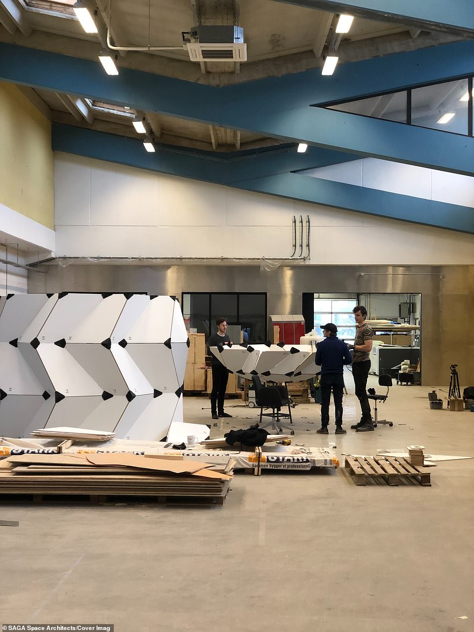 انشاء مسكن القمر انشاء مسكن القمر