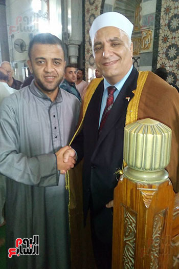 مع الشيخ القارئ محمود الطوخي