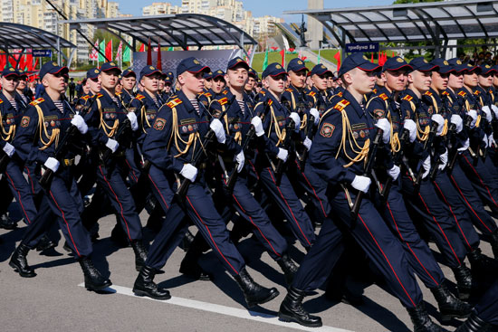 مجندين الجيش البيلاروسى بإحتفالات يوم النصر