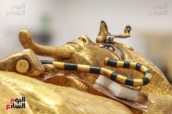 تابوت الملك توت عنخ آمون بالمتحف الكبير