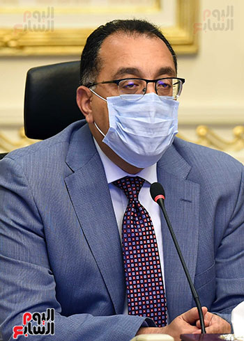 مصطفى مدبولى (2)