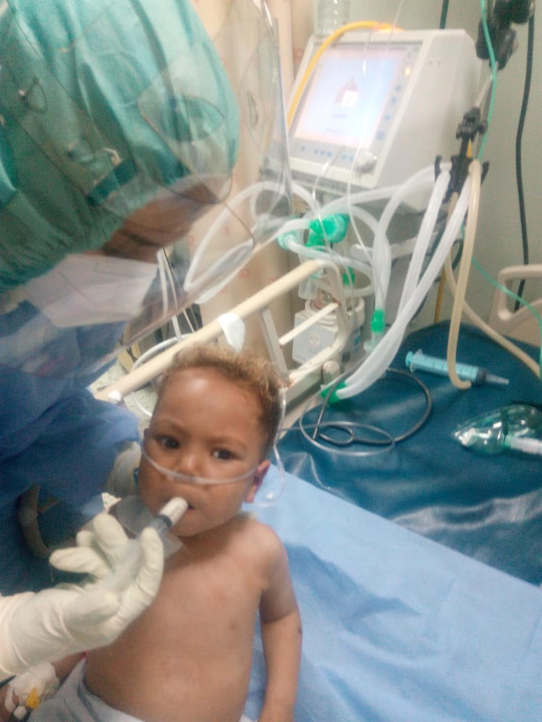 عافى طفل من فيروس كورونا بمستشفي العزل  (2)