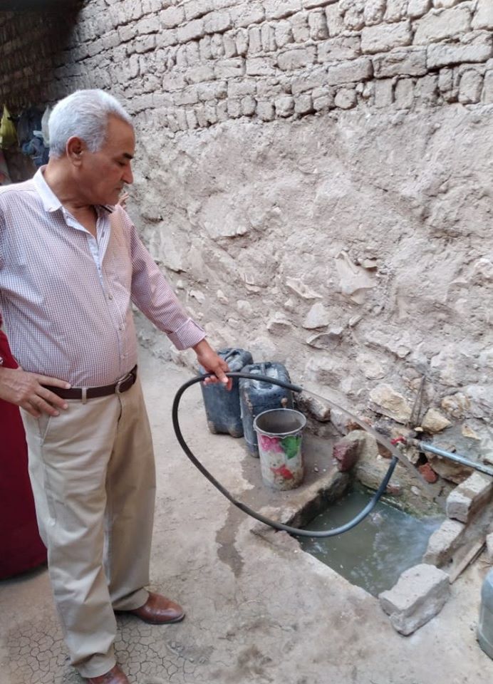 مدينة إسنا تضع حلول للتغلب على مشكلة ضعف المياه بقرية الدير  (1)