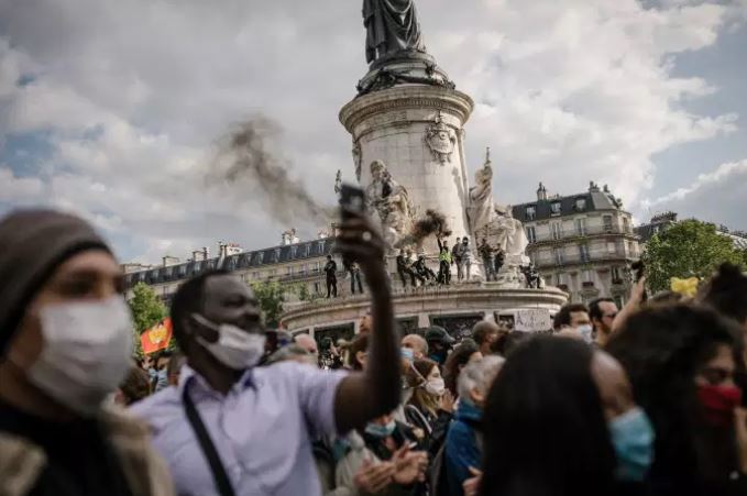 مظاهرات في باريس لتكريم جورج فلويد ‏ (4)